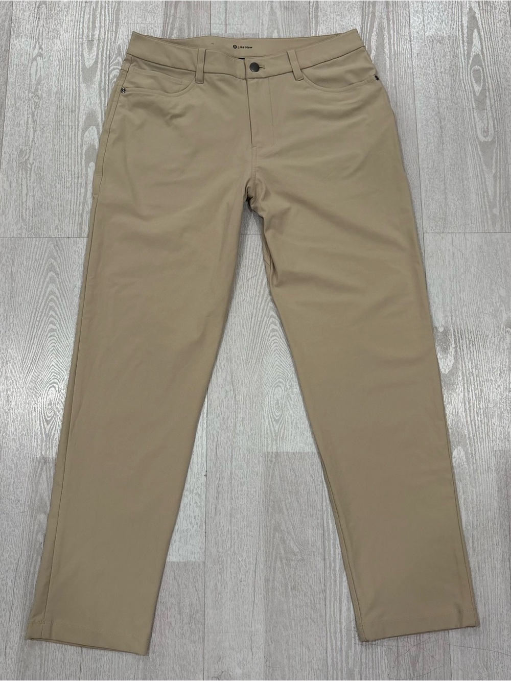 Lululemon "Like New" Tan Tech Casual Mens Pants